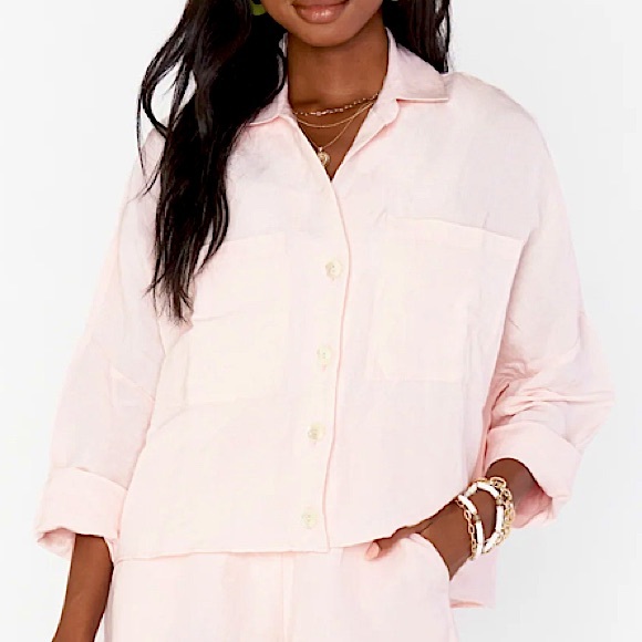 Show Me Your MuMu Jessica’s Button Down - Picture 2 of 16